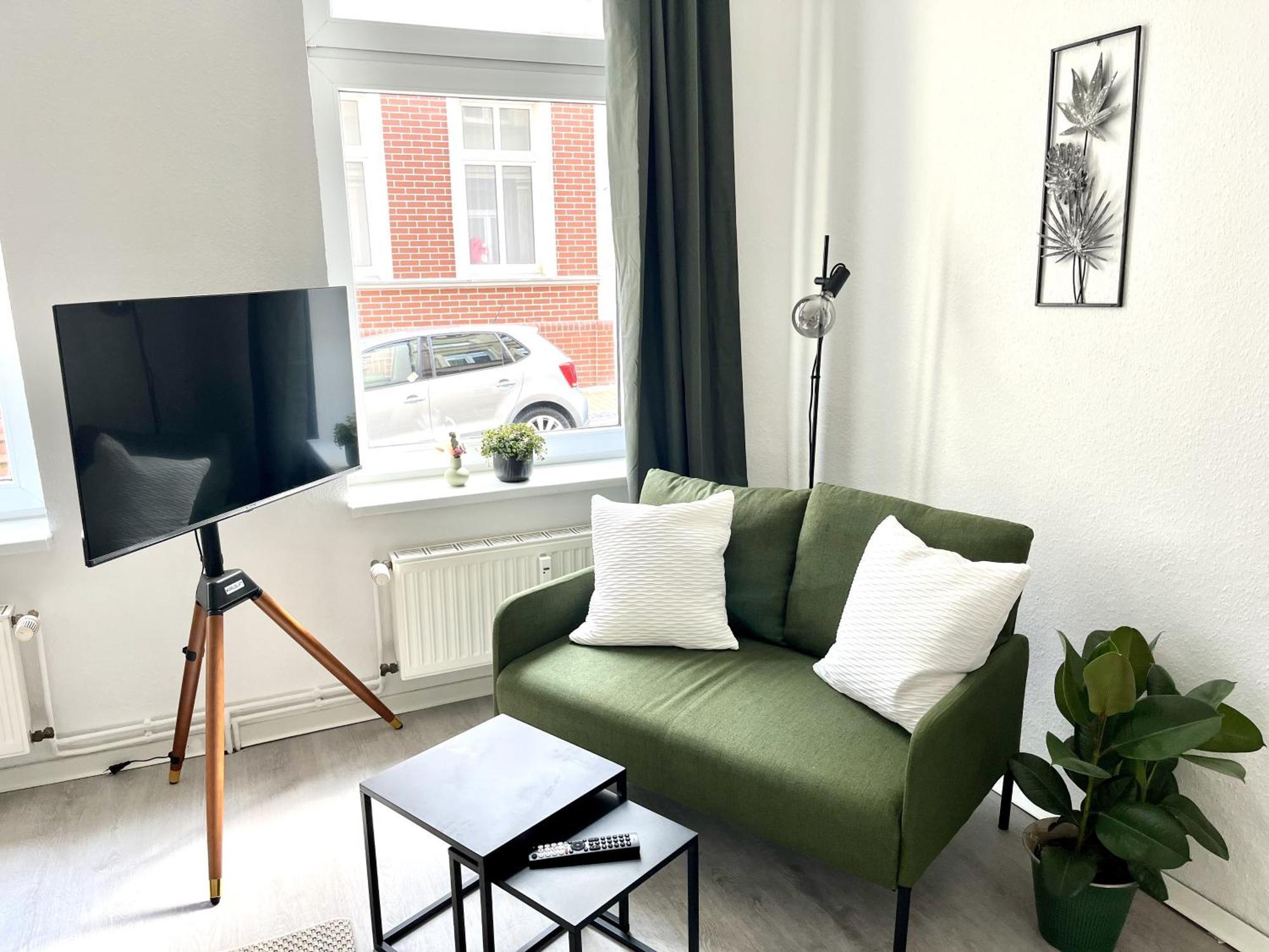 Endless: Studio Mit Netflix + Workstation Im Zentrum 슈베린 외부 사진